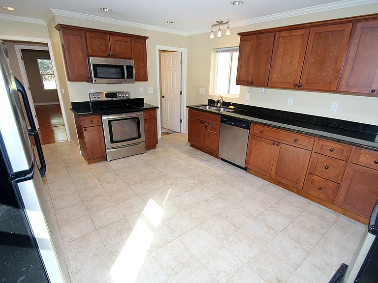 8428 NE Bothell Way — Photo 6