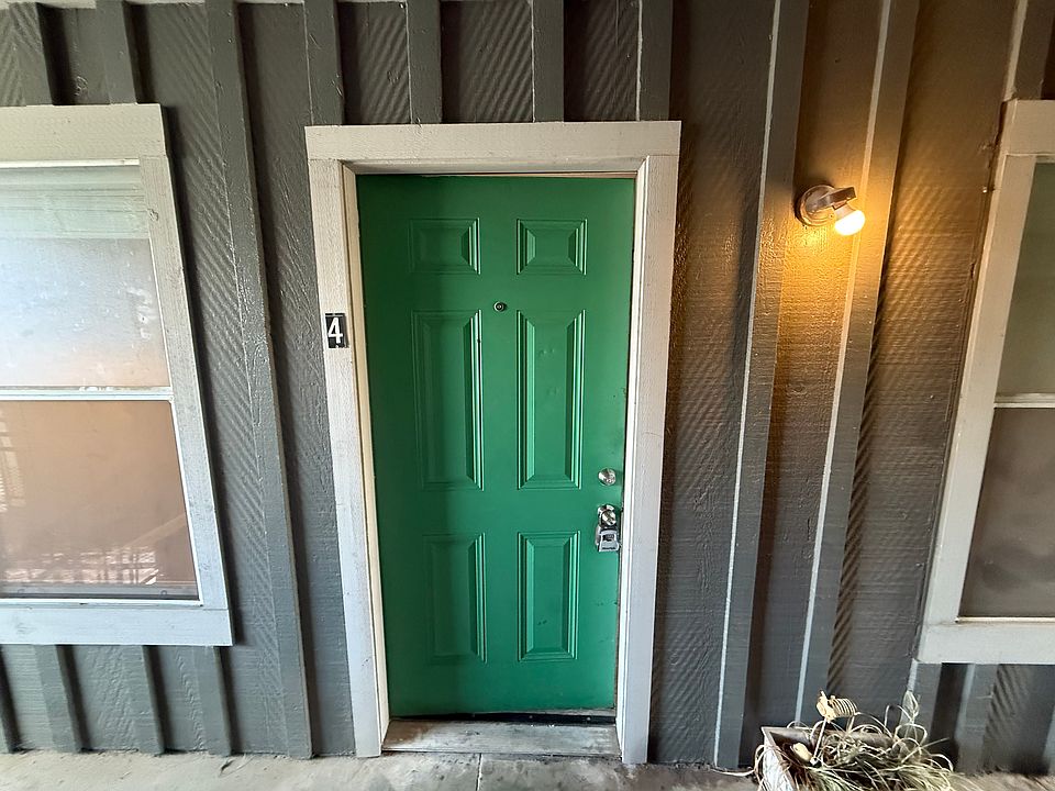 1st image of 1314 E Grayson St #0