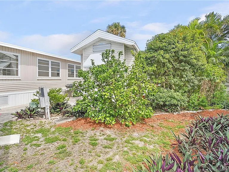 10725 S Ocean Dr #98 — Photo 30