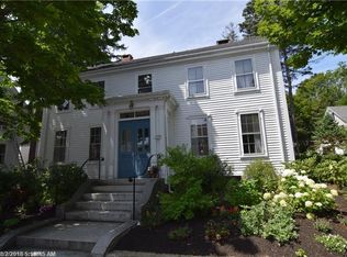 1068 Washington St, Bath, ME 04530