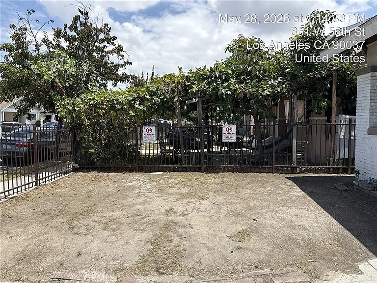860 W 56th St — Photo 18
