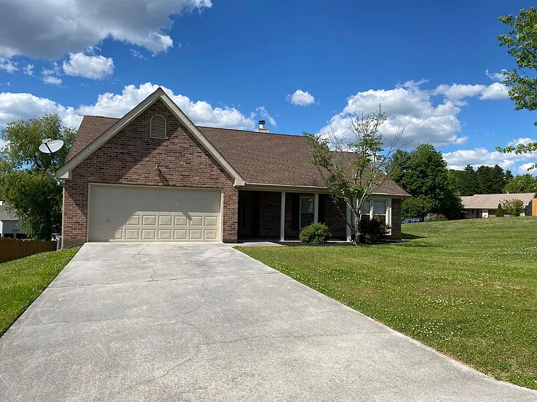 8801 Mill Run Dr — Photo 1