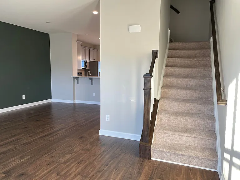 140 Hamilton Ave NW — Photo 4