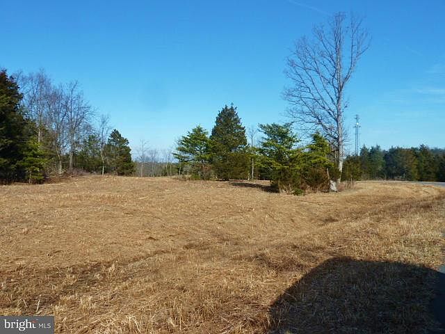 2nd image of Comforter Ln Lot 40
