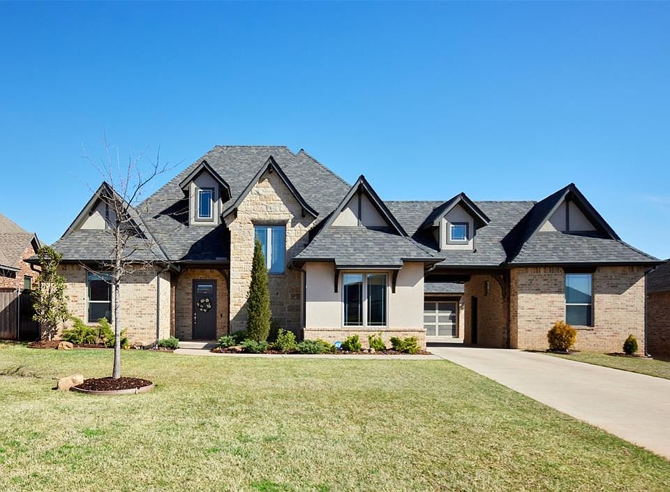 1st image of 713 Legacy Ave