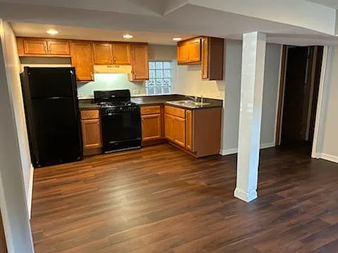 1 bed, 1.0 bath, $1,325 — Photo 2