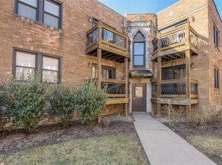 4542 Jarboe St APT 3, Kansas City, MO 64111