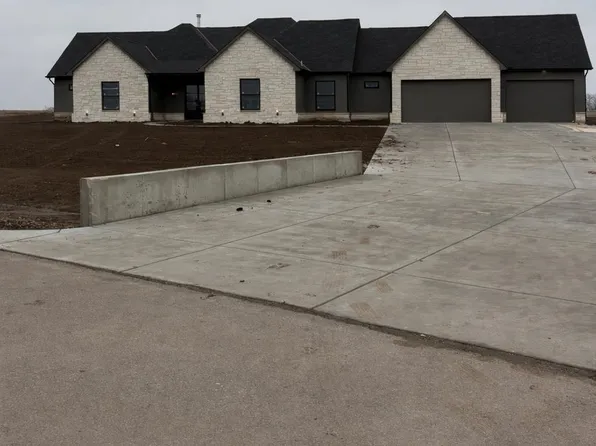 24411 W Stone Bottom St, Goddard, KS 67052