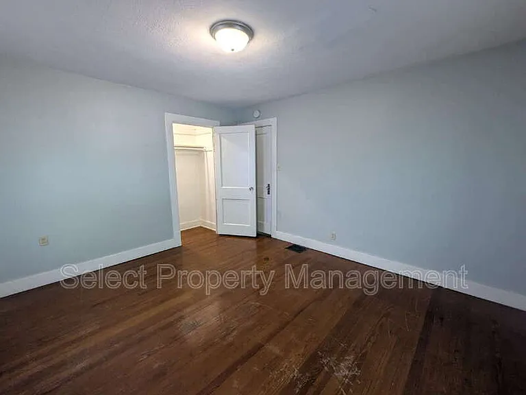 2526 Hoagland Ave — Photo 15