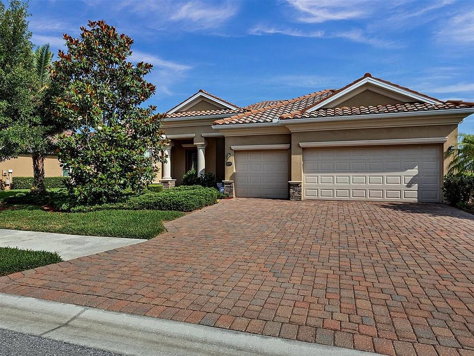 1st image of 8309 Heritage Grand Pl