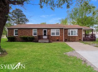 1901 Buckland St, Chesapeake, VA 23324