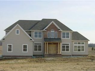 2218 Irene Dr, Sharon Center, OH 44281