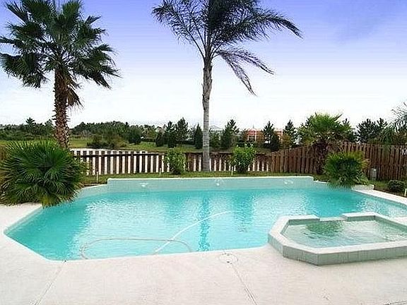 3rd image of 1331 Lochbreeze Way