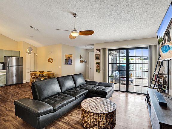 3rd image of 9854 Boca Gardens Trail