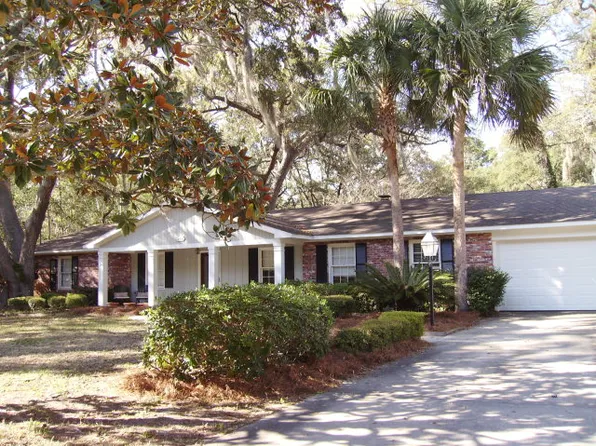 214 Hermitage Way, Saint Simons Island, GA 31522