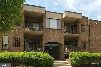 1st image of 12 Silverwood Cir APT 11