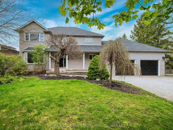 2 McClure Cres, Thorold, ON L2V 4B6