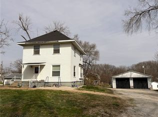 1705 S Jefferson St, Tilton, IL