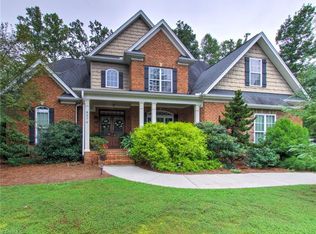 8576 Sheppards Run Dr, Kernersville, NC 27284