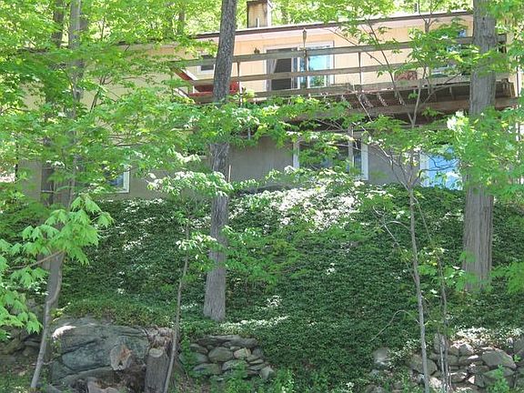 4th image of 12 Seven Hills Lake Dr