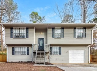 1160 Forest Glen Ct NW, Acworth, GA 30102