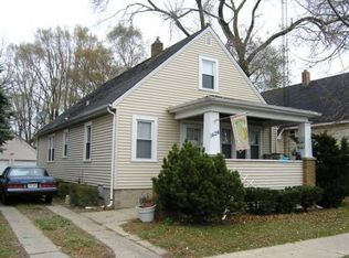 1424 69th St, Kenosha, WI 53143