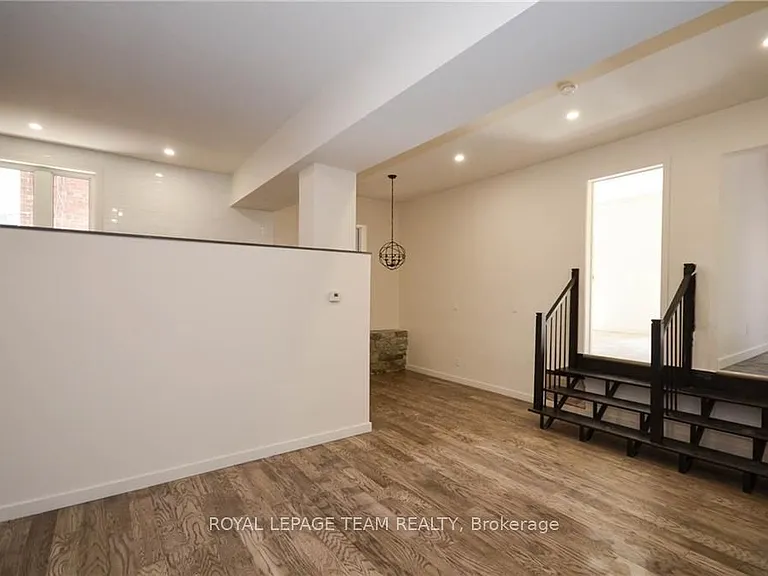 177 Cathcart St #A — Photo 8