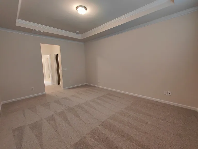 Woodend Dr — Photo 6