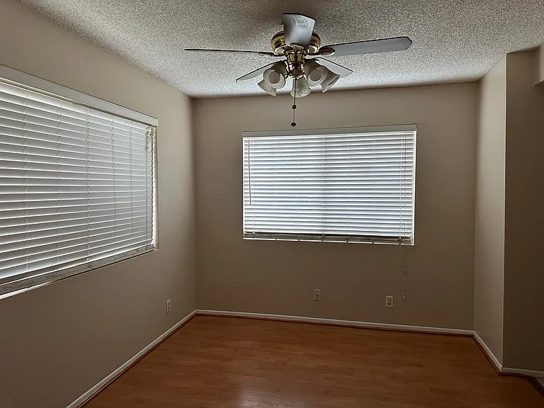 430 W Center St #1 — Photo 12