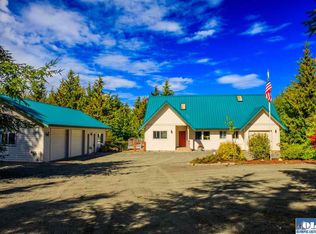 31 Guy Kelly Rd, Port Angeles, WA 98362