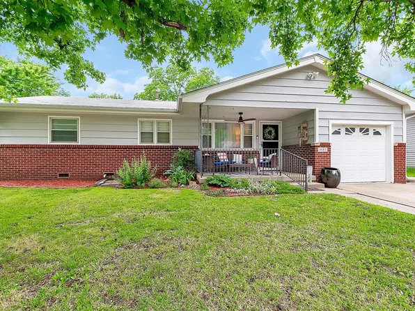 3063 S Bennett Ave, Wichita, KS 67217