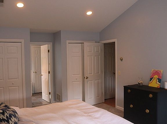 5th image of 50 Evergreen Ct