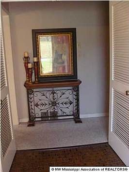 2nd image of 1860 Greeno Dr