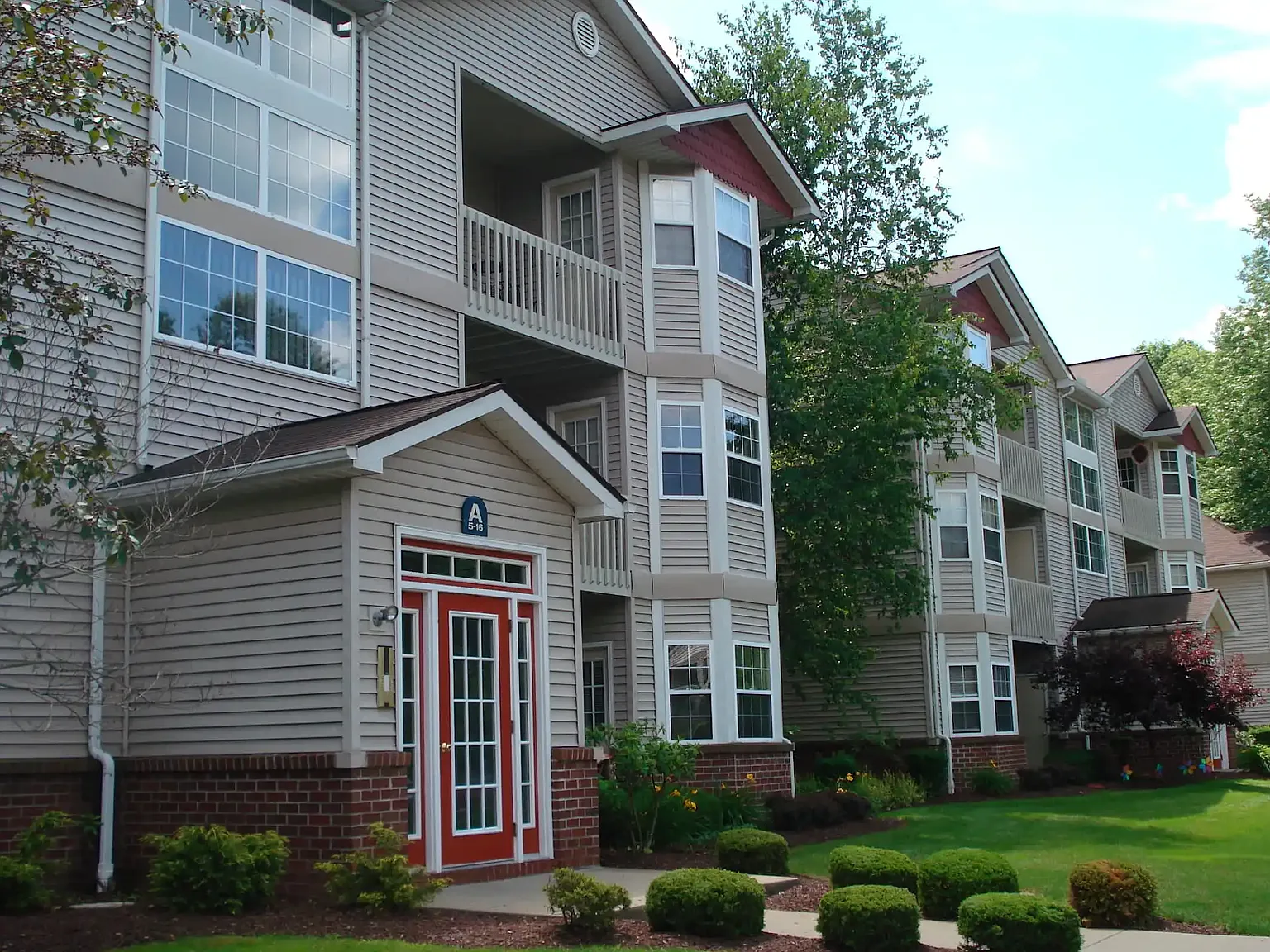Southcreek apartments — Photo 3