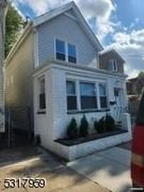 432 S 18th St, Newark, NJ, 07103