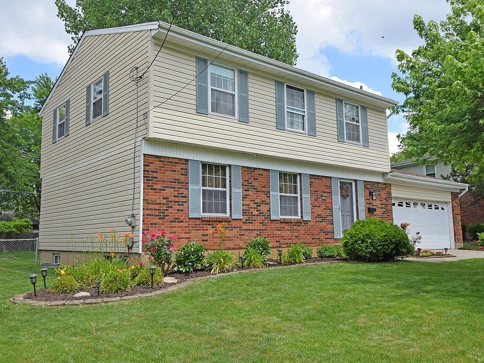 1st image of 874 Cedarhill Dr