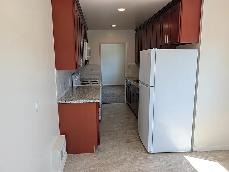 1495 22nd Ave #6 — Photo 11
