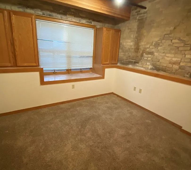 Belle Harbor offers one, two, and three bedroom lofts