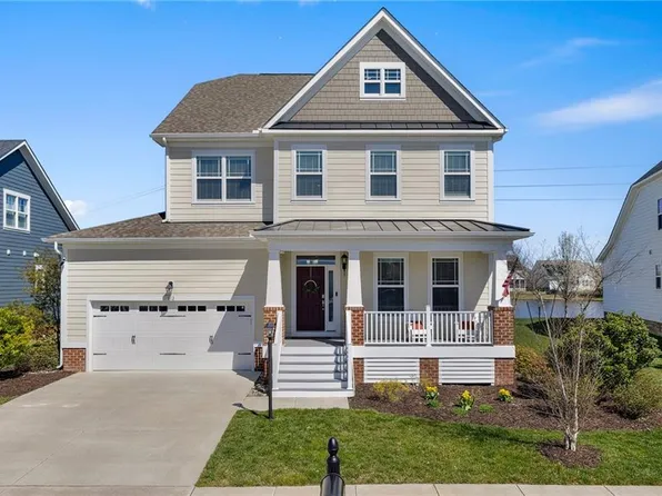 912 Surry Parker Dr, Chesapeake, VA 23323