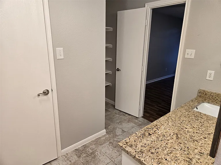 24202 Bar Kay Ln #24202 — Photo 14