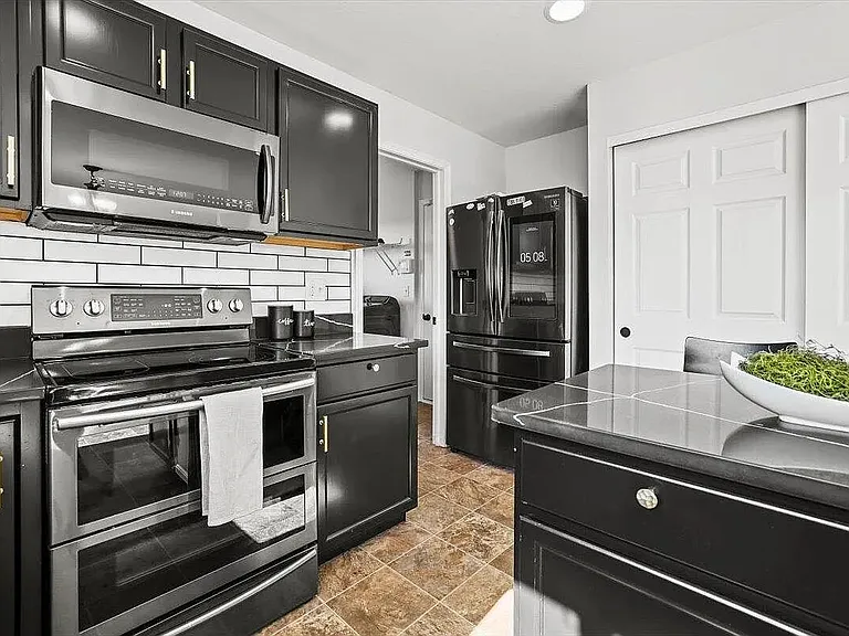 1571 Morrison Farms Dr — Photo 19