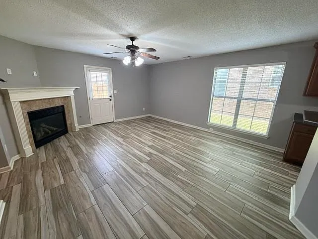 10241 Evening Hill Dr — Photo 11