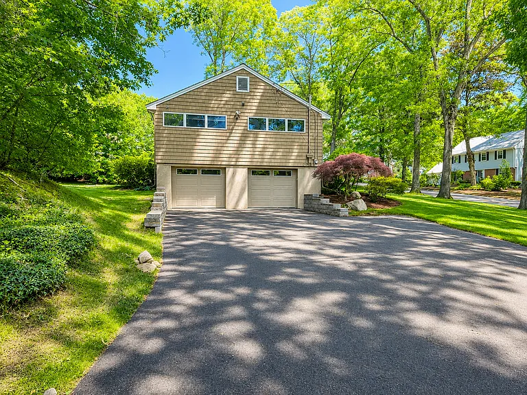 5 Philip Rd — Photo 17