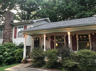 152 Castlerock Dr, Asheville, NC 28806
