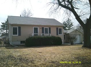 409 McKillop St, Lynn Center, IL 61262
