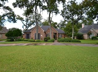 32526 Whitburn Trl, Weston Lakes, TX 77441