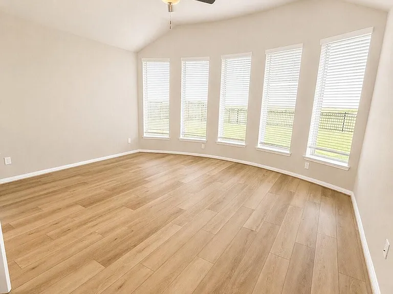 10507 Bright Cloud Dr — Photo 14