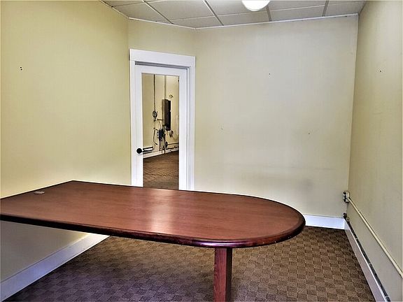 2nd image of 615 Eastlake Ave E