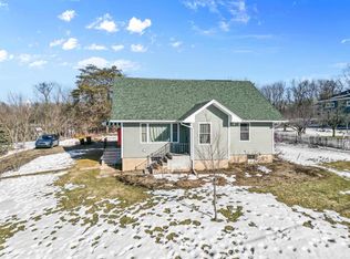 10906 Cave Of The Mounds Rd, Blue Mounds, WI 53517