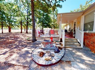 3826 Cooper Memorial Dr, Sulphur, OK 73086